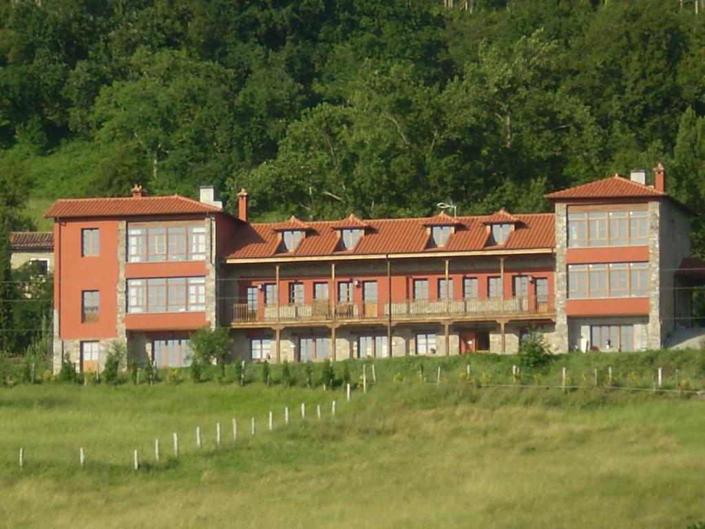 Escuelas De Fuentes Villaviciosa  Dış mekan fotoğraf