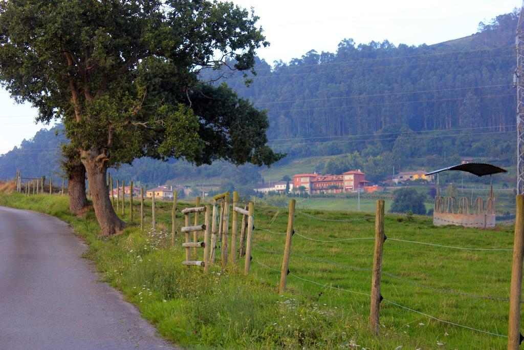 Escuelas De Fuentes Villaviciosa  Dış mekan fotoğraf