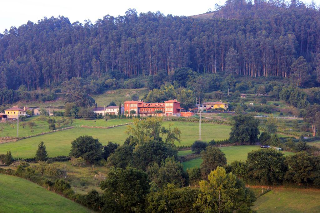 Escuelas De Fuentes Villaviciosa  Dış mekan fotoğraf